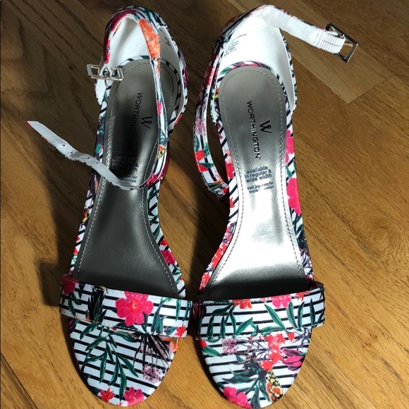 Worthington Floral Heels!!! - Picture 6 of 6